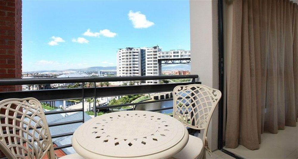 Manhattan Suites Apartments Cape Town Exterior photo